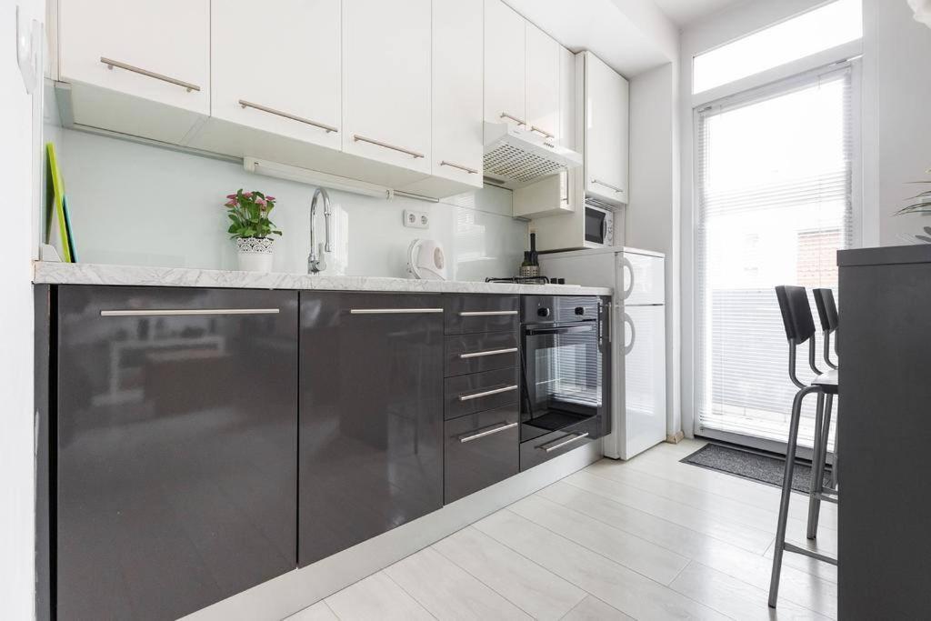 City Center 2Bedroom Apartment Zagabria Esterno foto
